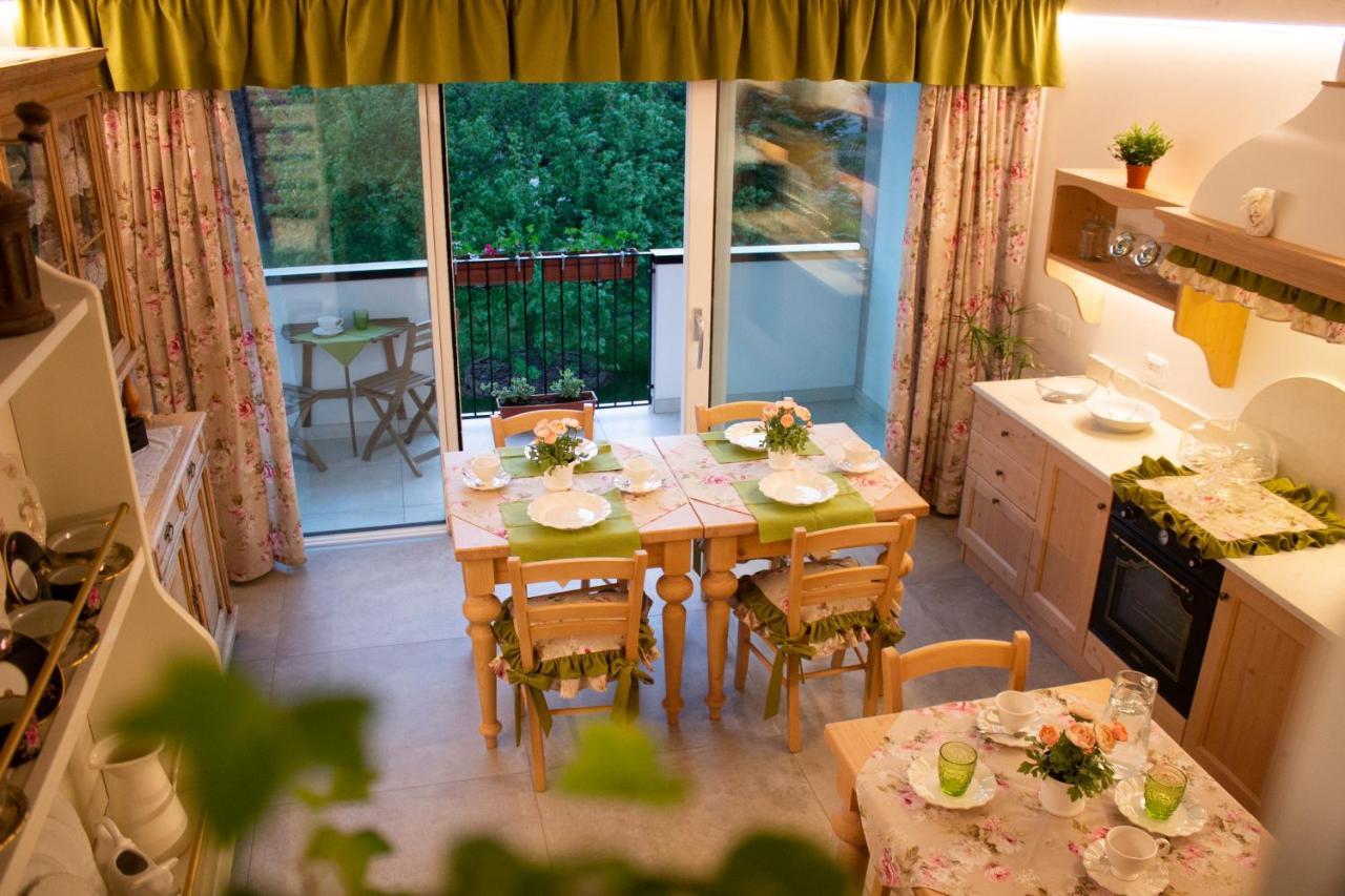 Cavedine La Finestra Sul Giardino - B&B מראה חיצוני תמונה