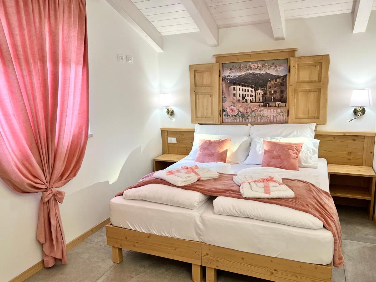 Cavedine La Finestra Sul Giardino - B&B מראה חיצוני תמונה
