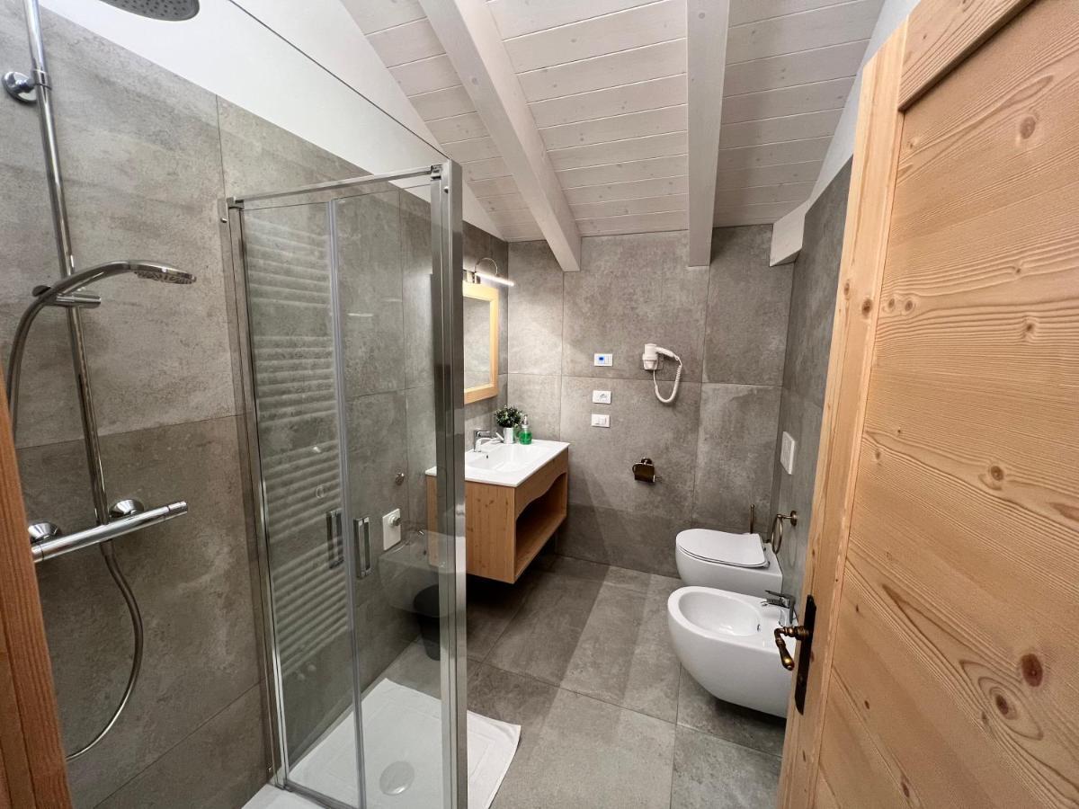Cavedine La Finestra Sul Giardino - B&B מראה חיצוני תמונה
